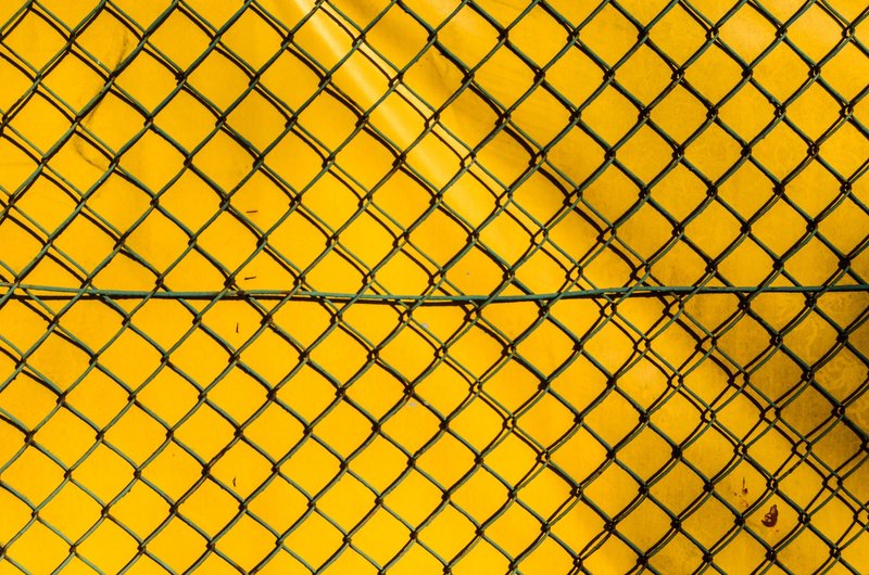 How to Set Boundaries at Work Without Damaging Relationships